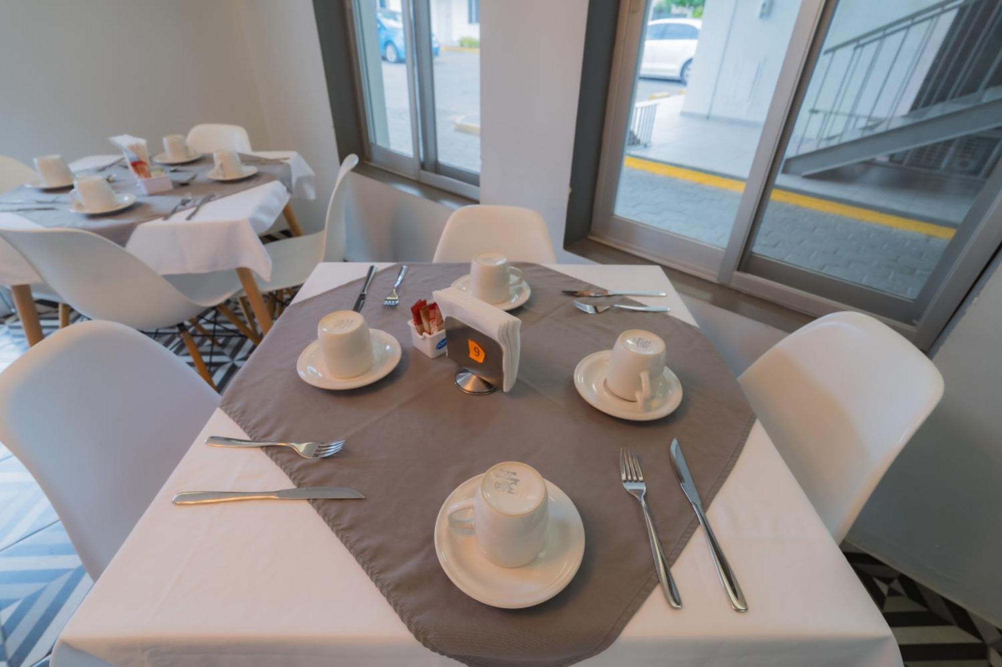Expo Hotel Guadalajara - Zona Expo Frente Al Centro De Convenciones Екстериор снимка
