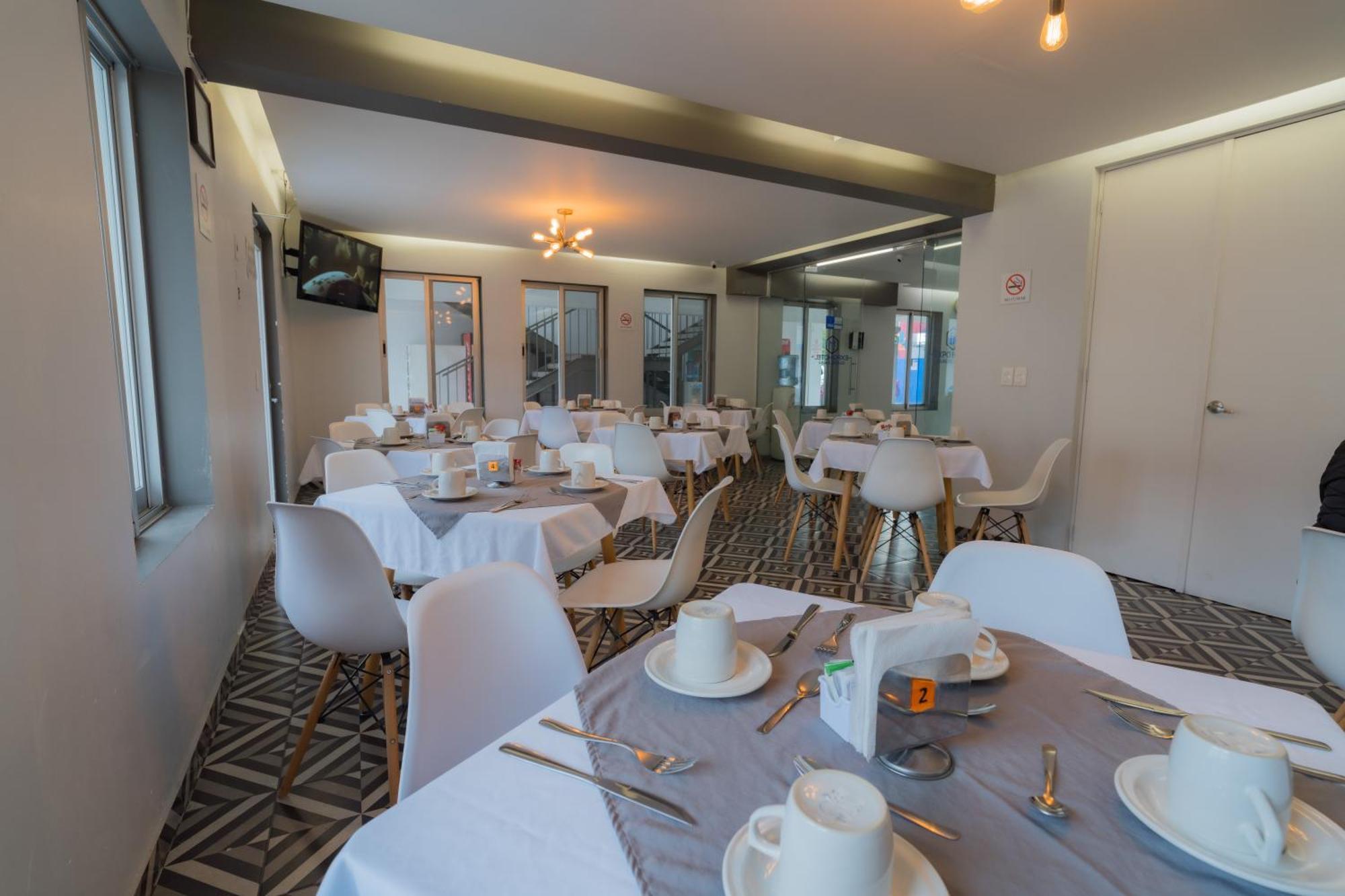 Expo Hotel Guadalajara - Zona Expo Frente Al Centro De Convenciones Екстериор снимка