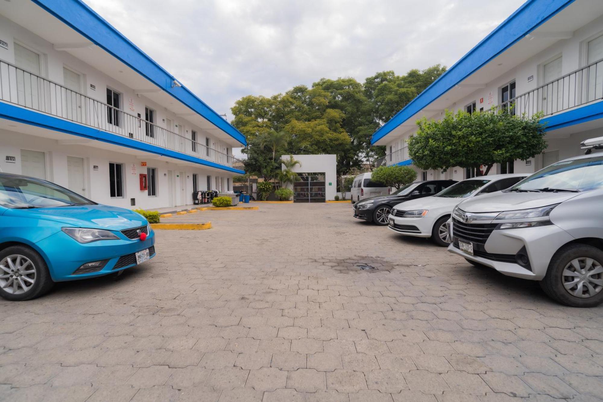 Expo Hotel Guadalajara - Zona Expo Frente Al Centro De Convenciones Екстериор снимка